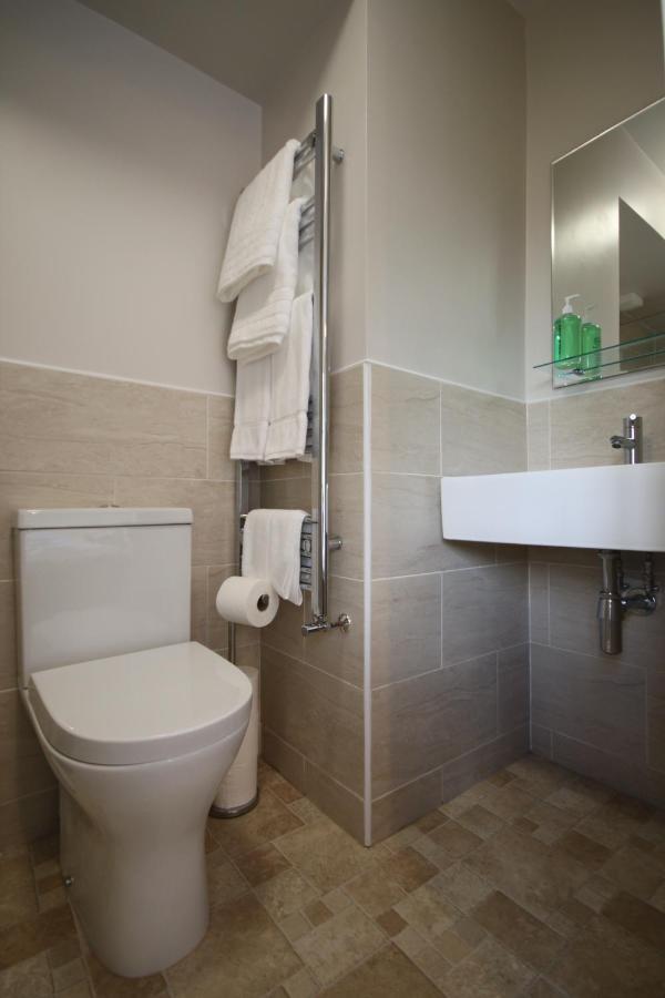 Vale View Bed & Breakfast Ffrith Екстериор снимка